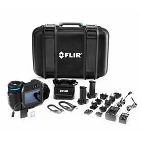 FLIR Thermal Imaging Camera T530 79304-0101 24+14 Lens 320x240 -20C to 650C with FLIR Studio 